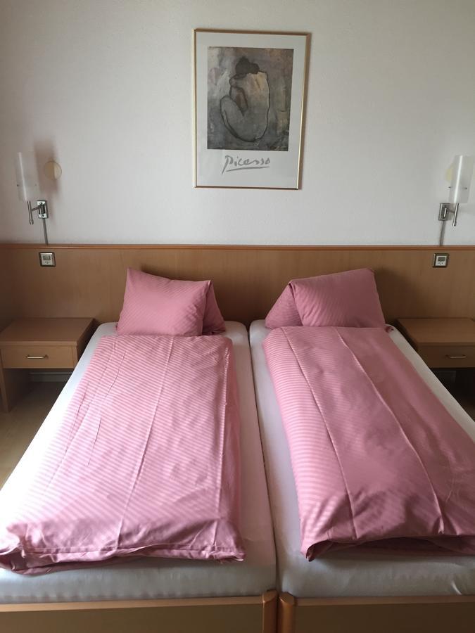 Hôtel Gasthaus Waldheim à Bremgarten Chambre photo